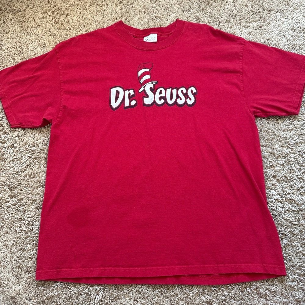 Vintage Dr. Seuss Graphic Tee Red Size: XL Made In USA Y2K Port & Company 2000s